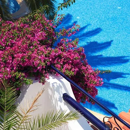 Uzhan Otel Bitez