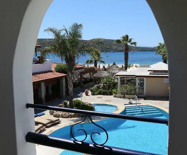 Uzhan Отель Битез