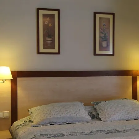 Hotell Uzhan